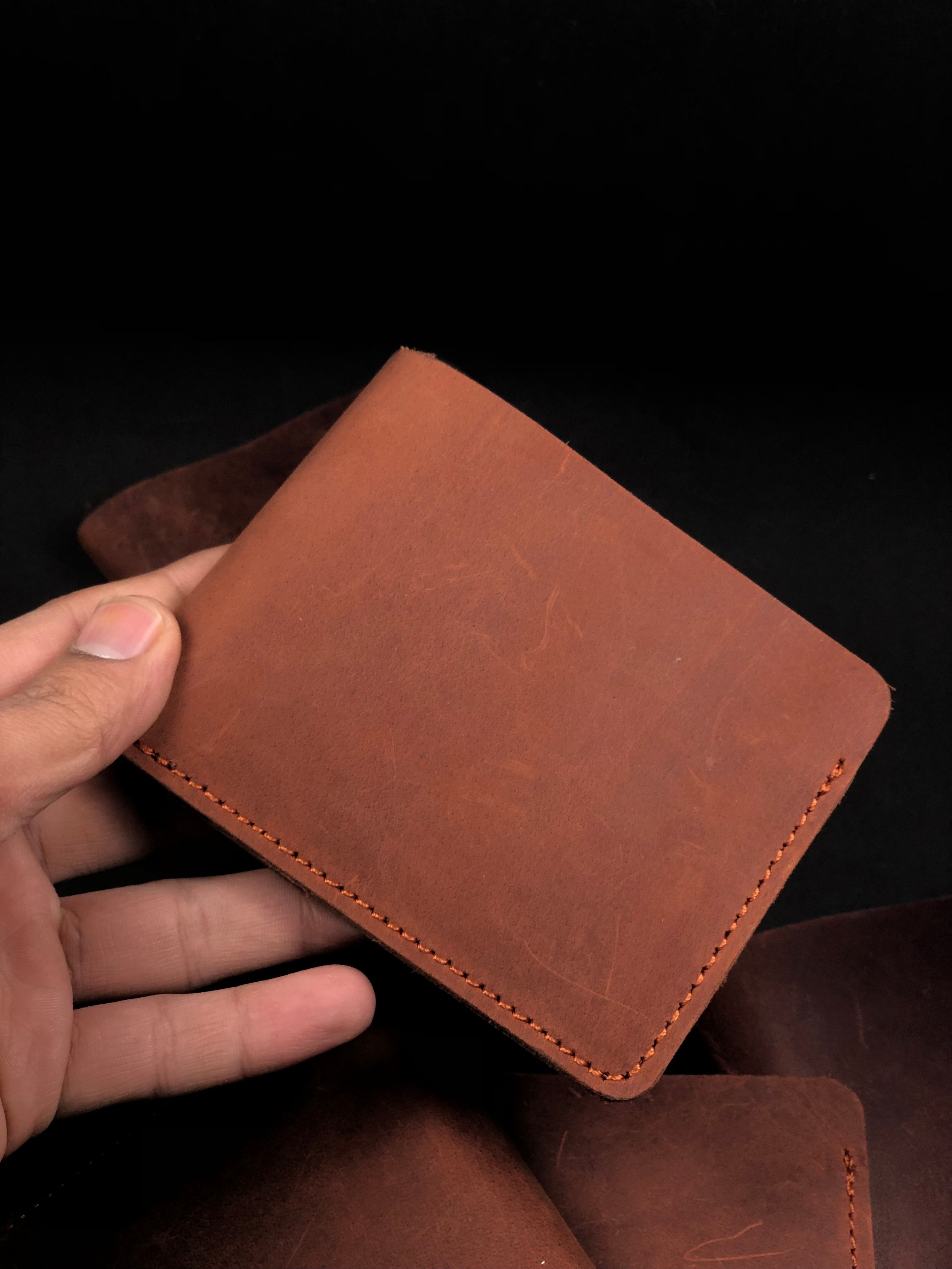 VINTAGE BIFOLD CRAZY HORSE LEATHER WALLET