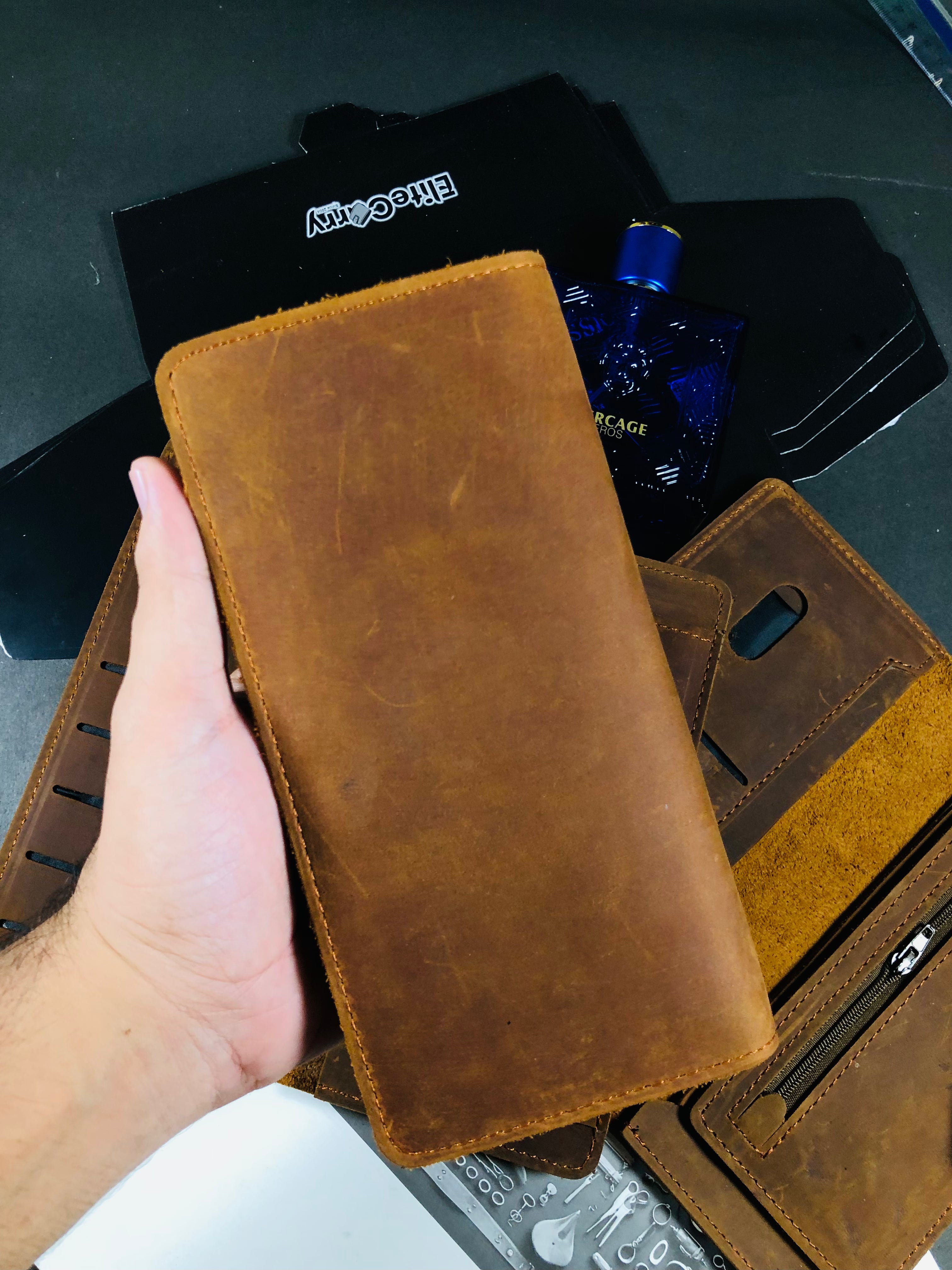 Executive Travel Leather Wallet – Vintage Tan