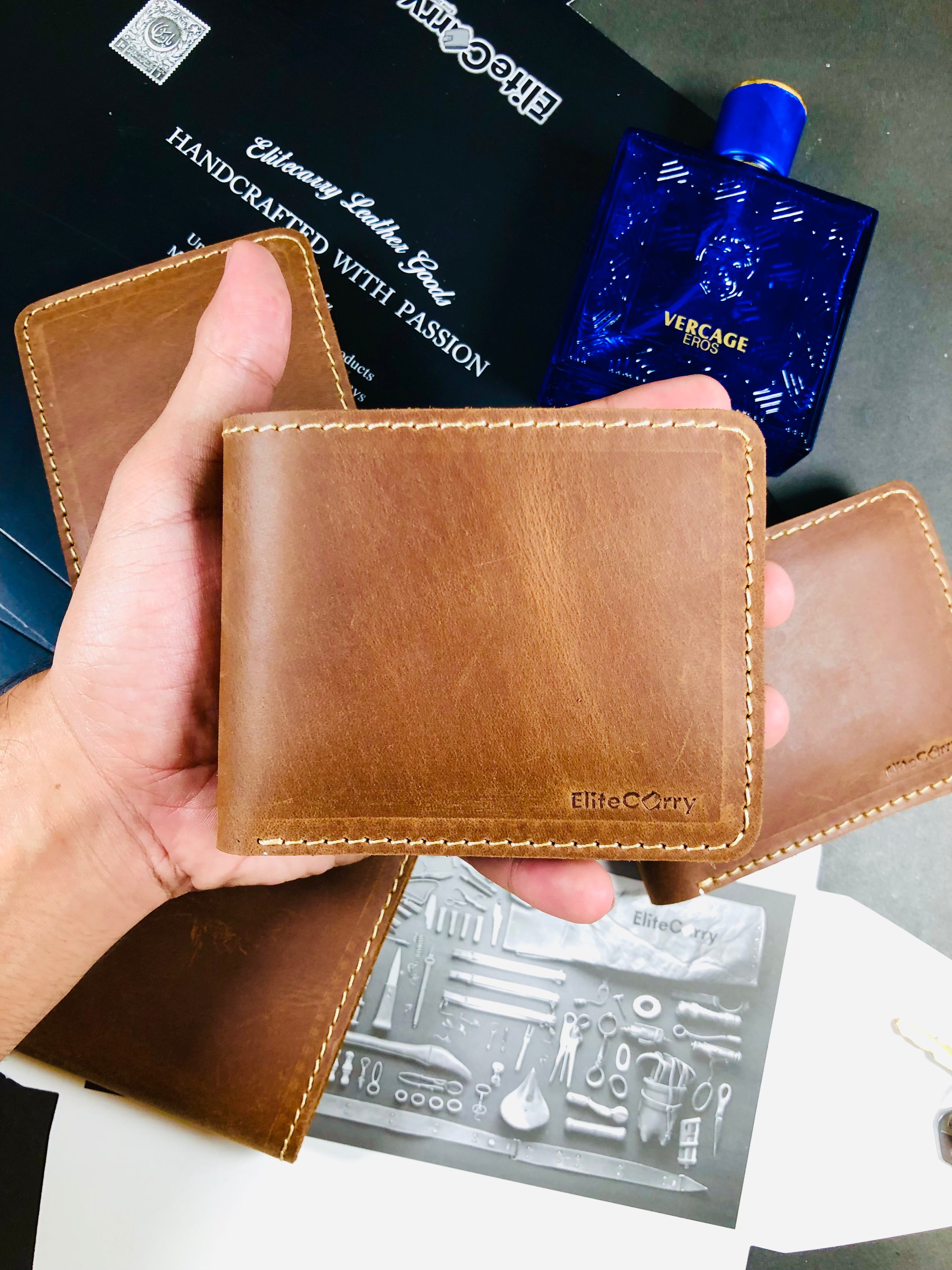 Frontier Bi-Fold Wallet – Vintage Brown