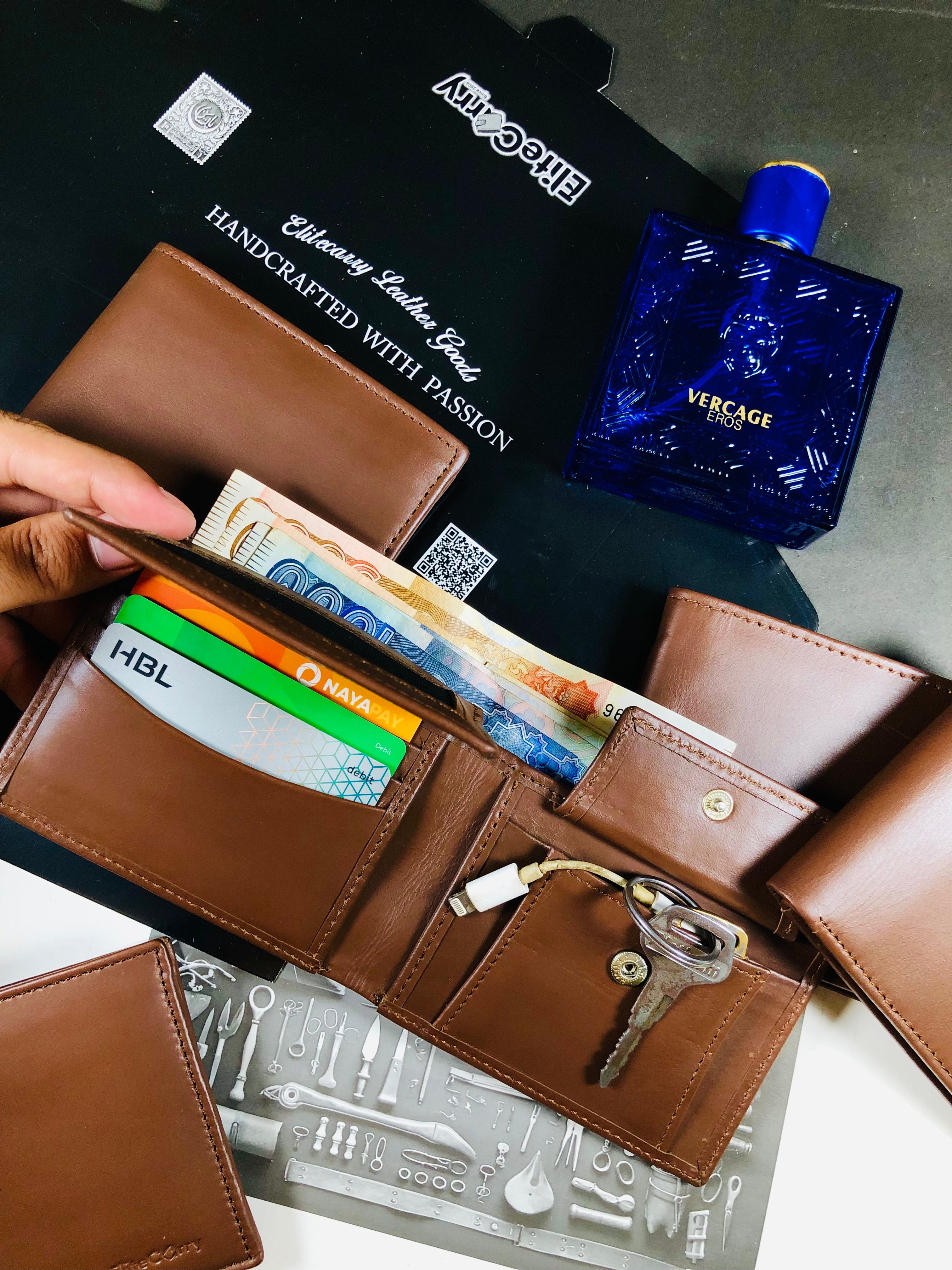 Legacy Leather Wallet – Dark Brown